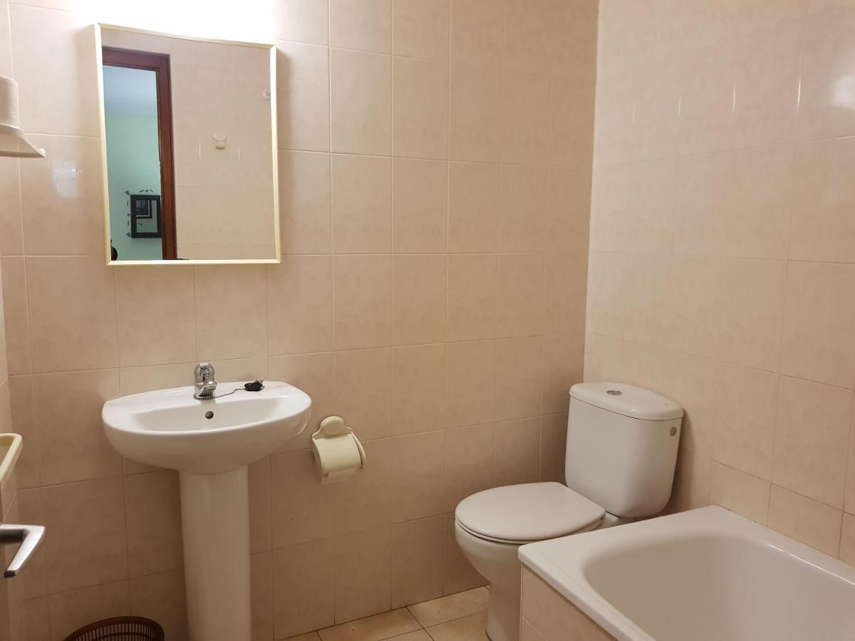Hotel Maeva ,1 Star B&B 滨海略雷特 外观 照片